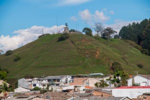 Popayán - Blick auf den "Hausberg" El Morro de Tulcán